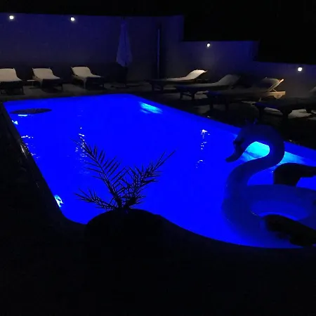 Private Pool With Private Parking Stipe Appartamento *